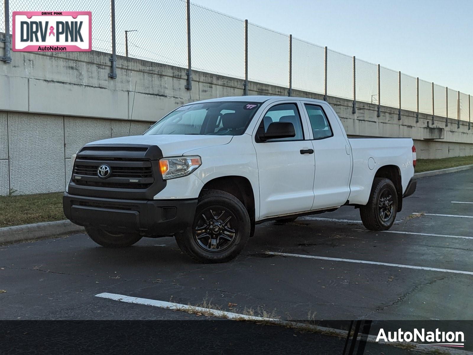 2017 Toyota Tundra 4WD Vehicle Photo in Sanford, FL 32771