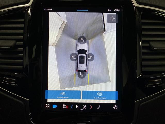 2025 Volvo XC90 Vehicle Photo in Appleton, WI 54913
