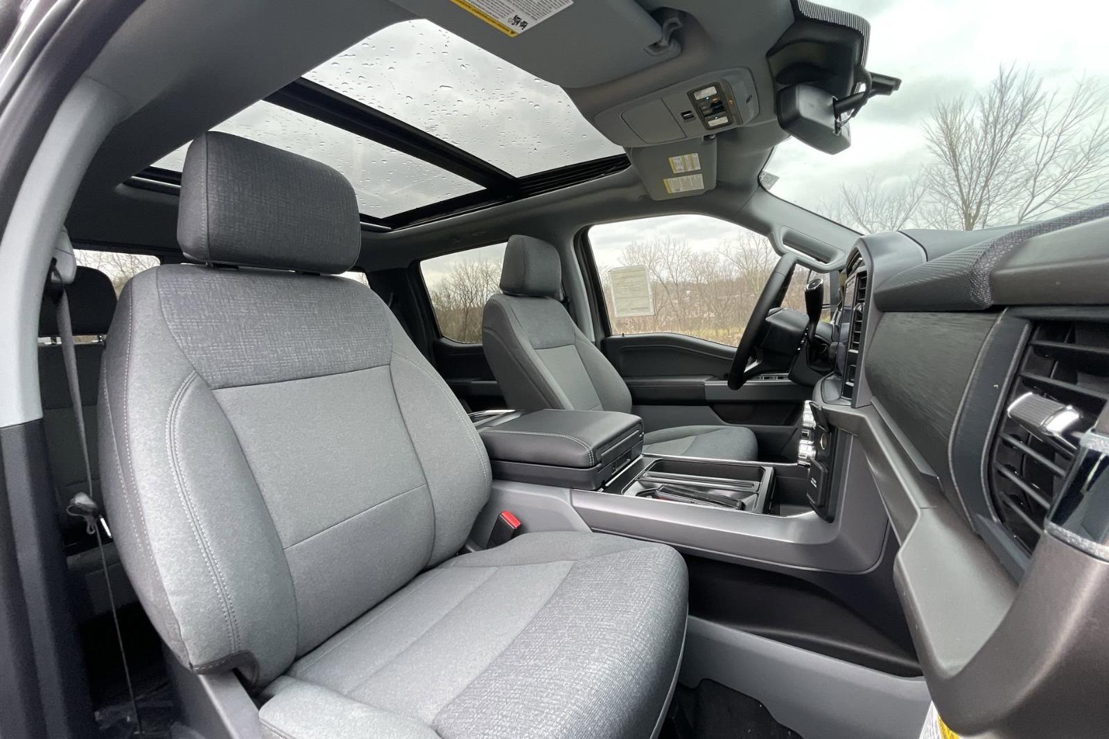 2024 Ford F-150 Vehicle Photo in Belle Vernon, PA 15012