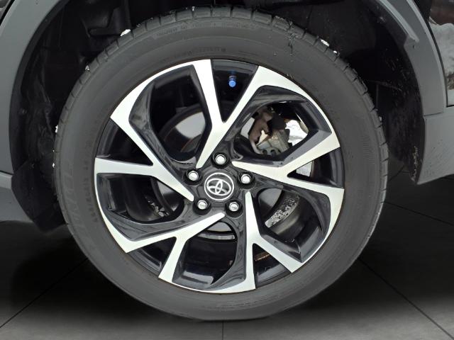 2022 Toyota C-HR Vehicle Photo in Oshkosh, WI 54904
