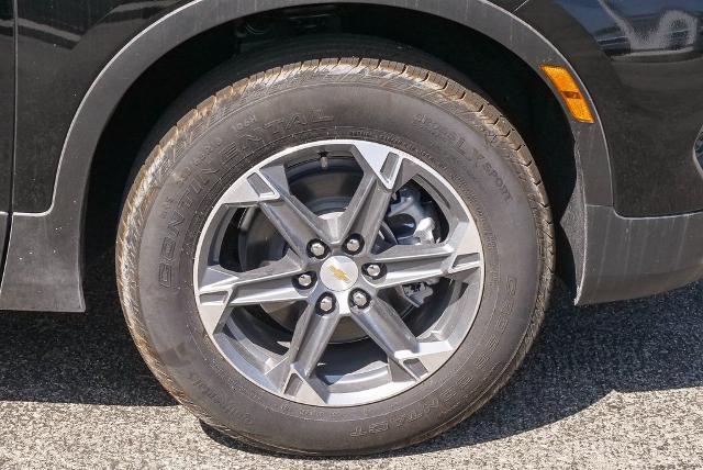 2025 Chevrolet Blazer Vehicle Photo in VENTURA, CA 93003-8585