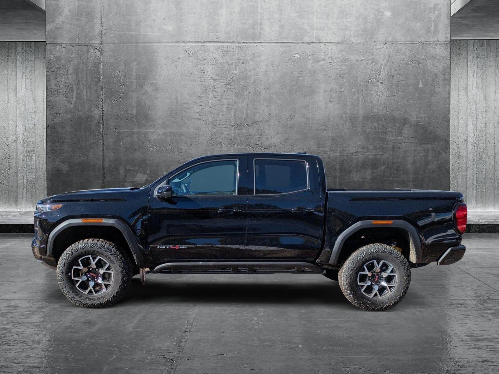 2024 GMC Canyon Vehicle Photo in GOLDEN, CO 80401-3850