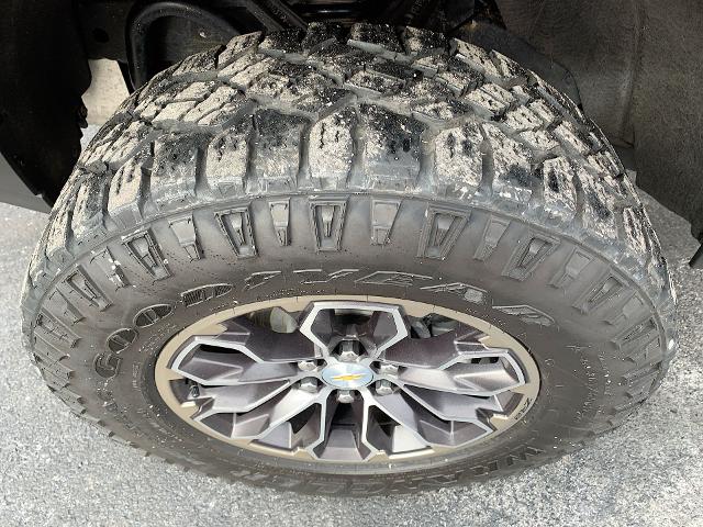 2022 Chevrolet Colorado Vehicle Photo in MOON TOWNSHIP, PA 15108-2571