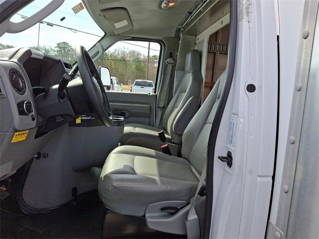 2023 Ford E-Series Cutaway Vehicle Photo in BERLIN, MD 21811-1121