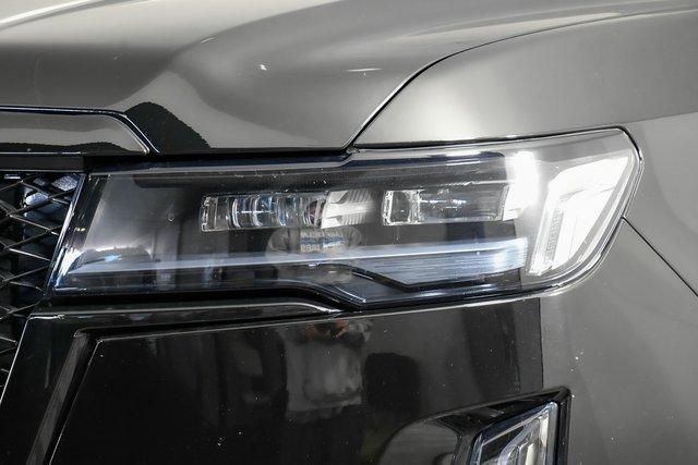 2022 Cadillac Escalade Vehicle Photo in PUYALLUP, WA 98371-4149