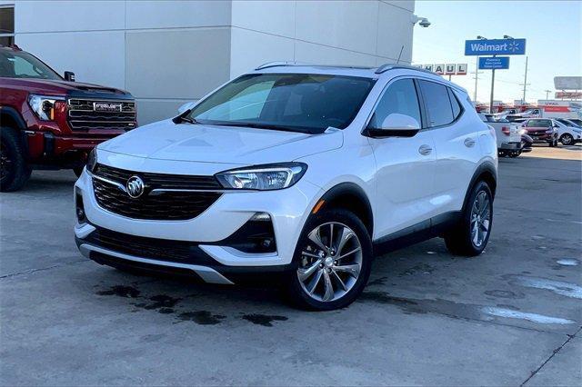 2021 Buick Encore GX Vehicle Photo in TOPEKA, KS 66609-0000