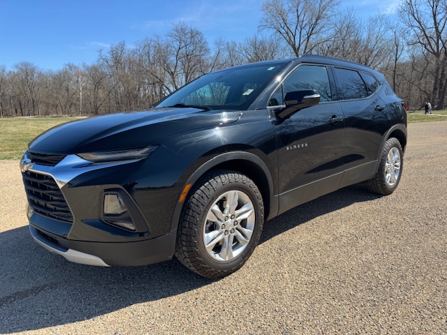 Used 2022 Chevrolet Blazer 2LT with VIN 3GNKBHR45NS114218 for sale in Kansas City