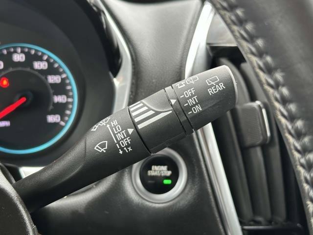 2021 Chevrolet Traverse Vehicle Photo in SAINT JAMES, NY 11780-3219