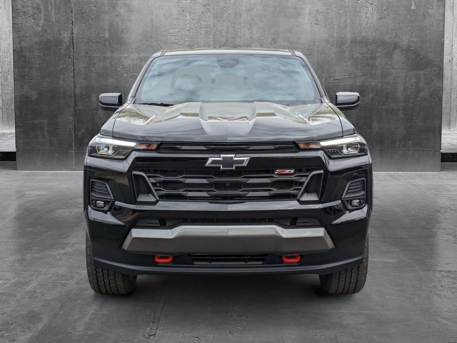 2025 Chevrolet Colorado Vehicle Photo in GILBERT, AZ 85297-0446