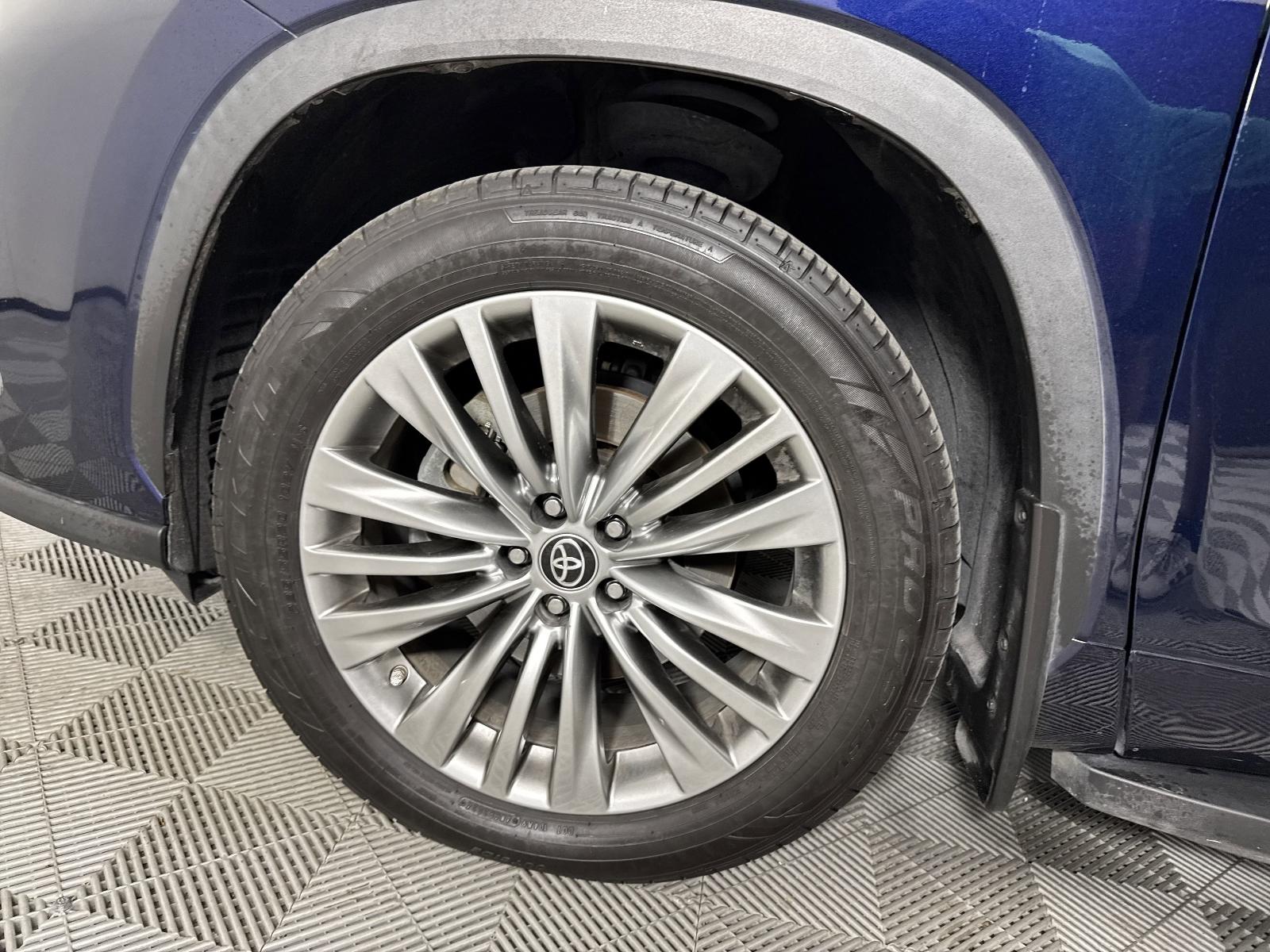 2023 Toyota Highlander Vehicle Photo in Georgetown, TX 78626