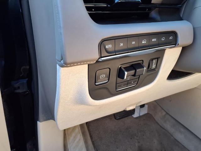 2023 Cadillac Escalade ESV Vehicle Photo in SMITHTOWN, NY 11787-5023