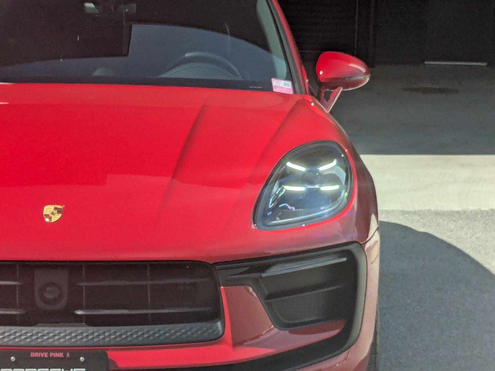 2025 Porsche Macan Vehicle Photo in Towson, MD 21204
