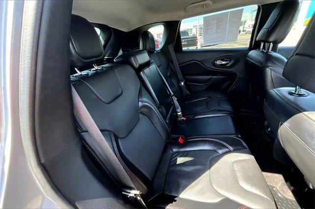 2021 Jeep Cherokee Vehicle Photo in TOPEKA, KS 66609-0000