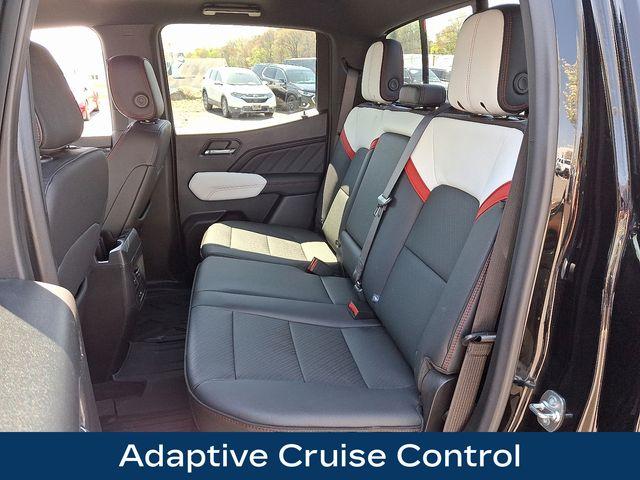 2024 GMC Canyon Vehicle Photo in DANBURY, CT 06810-5034