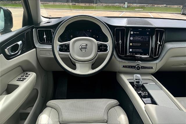 2025 Volvo XC60 Vehicle Photo in Houston, TX 77007