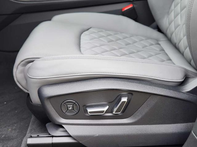 2025 Audi SQ7 Vehicle Photo in MCKINNEY, TX 75070