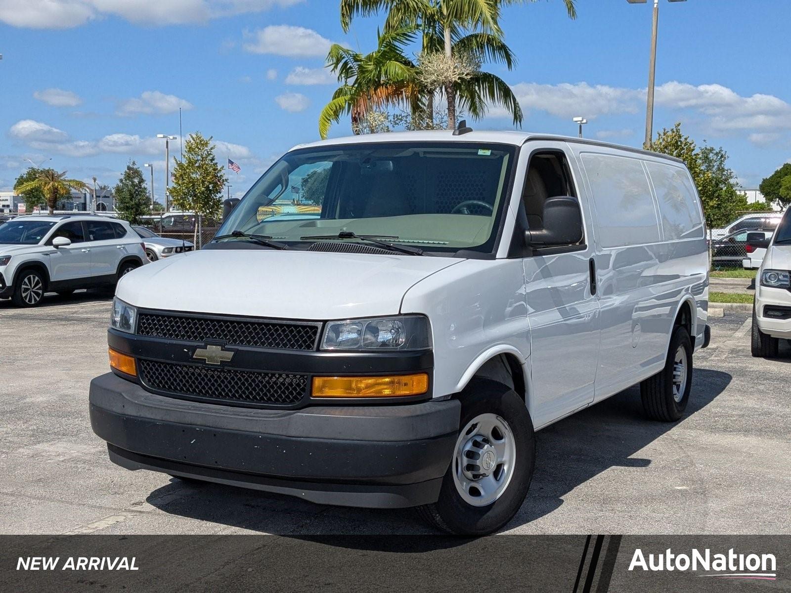 2019 Chevrolet Express Cargo Van Vehicle Photo in Miami, FL 33015
