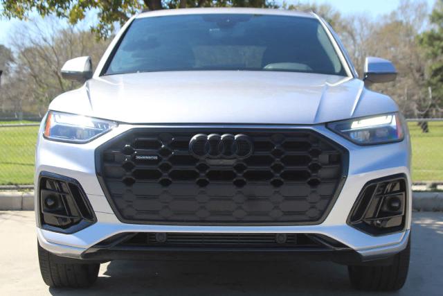 2024 Audi Q5 Vehicle Photo in HOUSTON, TX 77090