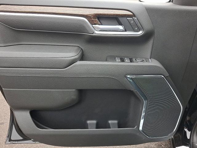 2025 GMC Sierra 1500 Vehicle Photo in TREVOSE, PA 19053-4984