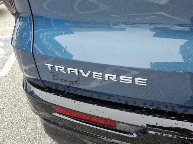2025 Chevrolet Traverse Vehicle Photo in EMPORIA, VA 23847-1235