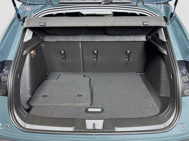 2025 Chevrolet Trax Vehicle Photo in PUYALLUP, WA 98371-4149