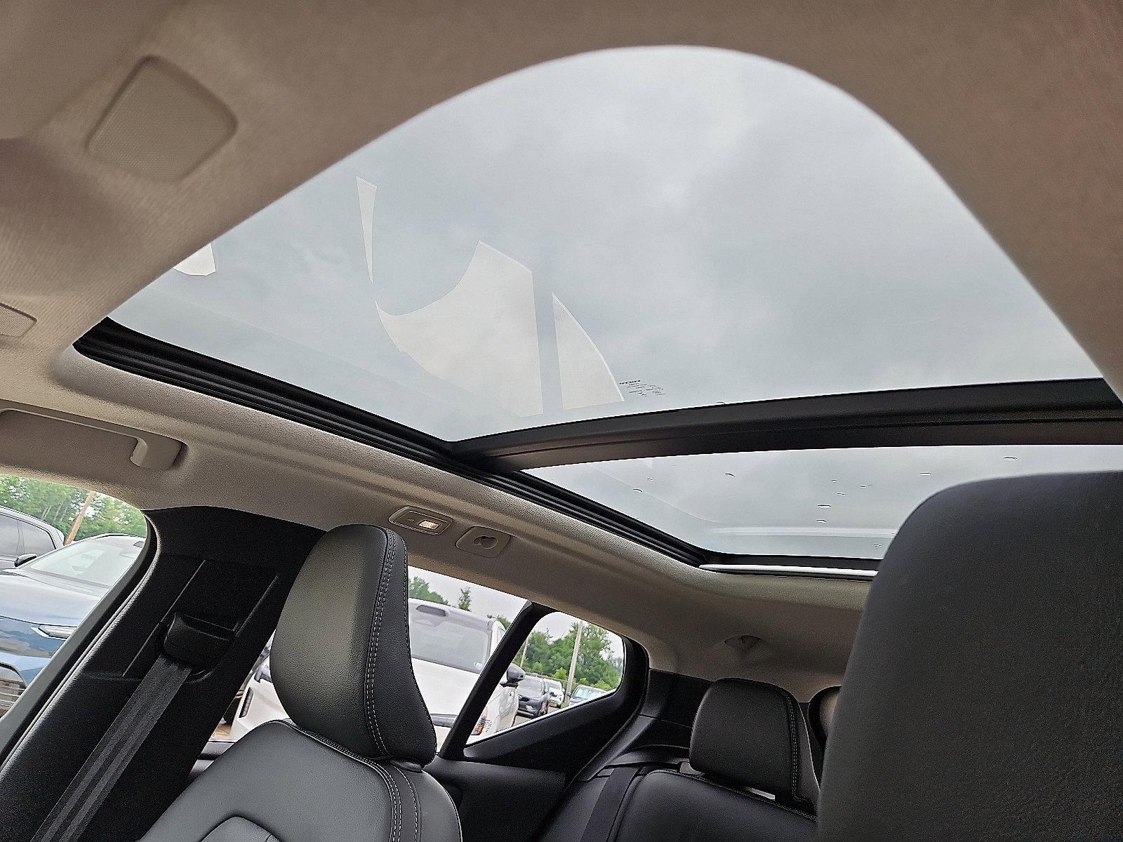 2025 Volvo XC40 Vehicle Photo in Trevose, PA 19053