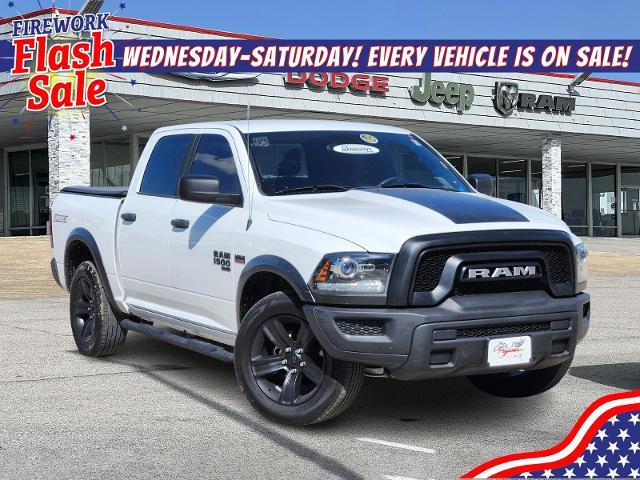 2021 Ram 1500 Classic Vehicle Photo in Ennis, TX 75119-5114