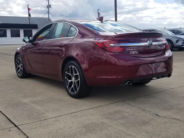 2017 Buick Regal Vehicle Photo in ELYRIA, OH 44035-6349