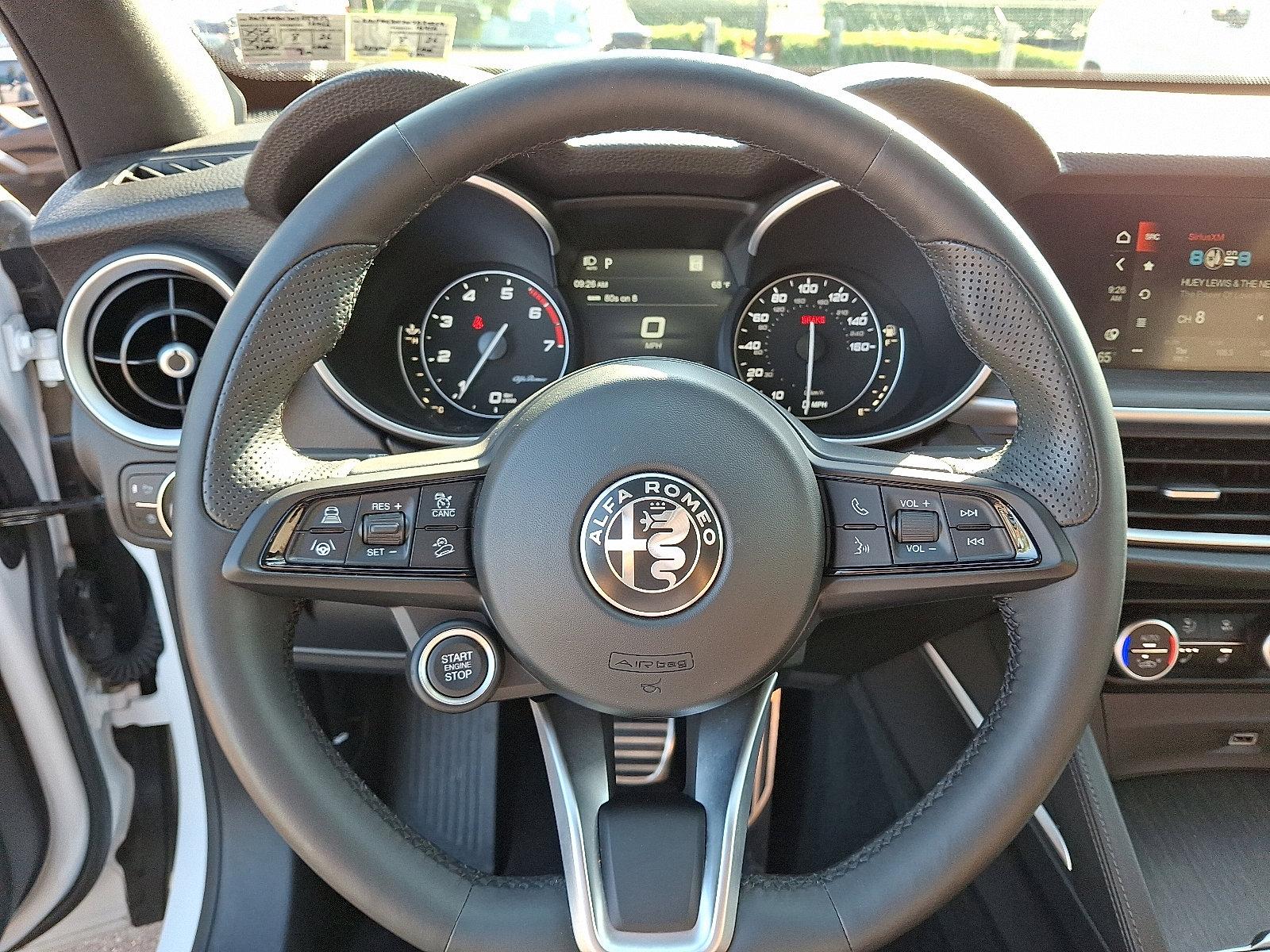 2022 Alfa Romeo Stelvio Vehicle Photo in Willow Grove, PA 19090