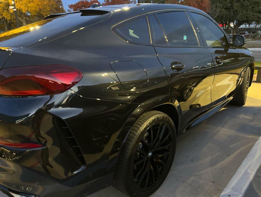 2024 BMW X6 xDrive40i Vehicle Photo in FORT WORTH, TX 76132