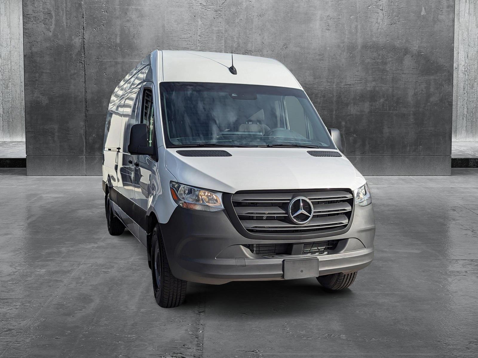 2024 Mercedes-Benz Sprinter Cargo Van Vehicle Photo in Pembroke Pines , FL 33027