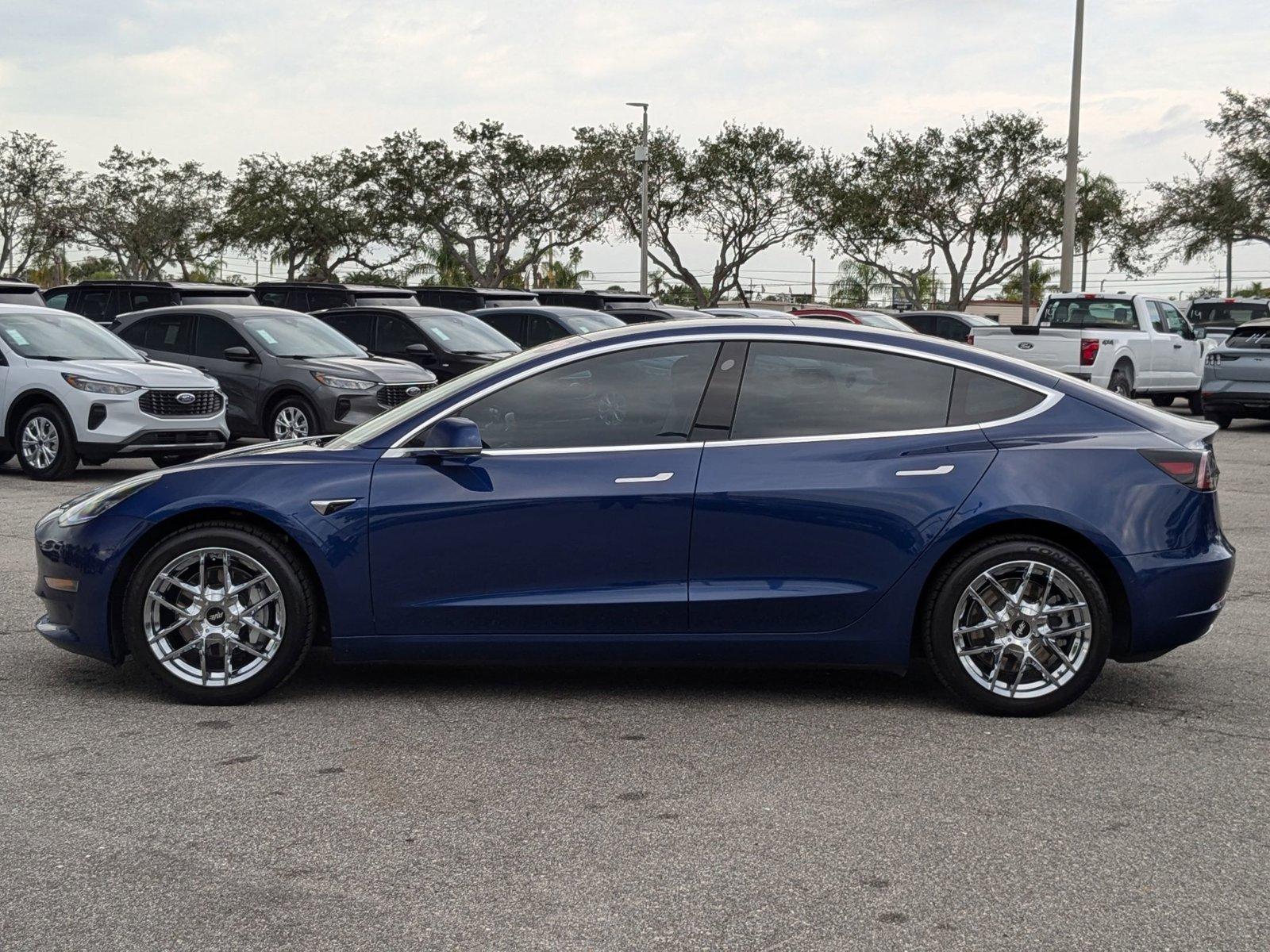 2019 Tesla Model 3 Vehicle Photo in St. Petersburg, FL 33713