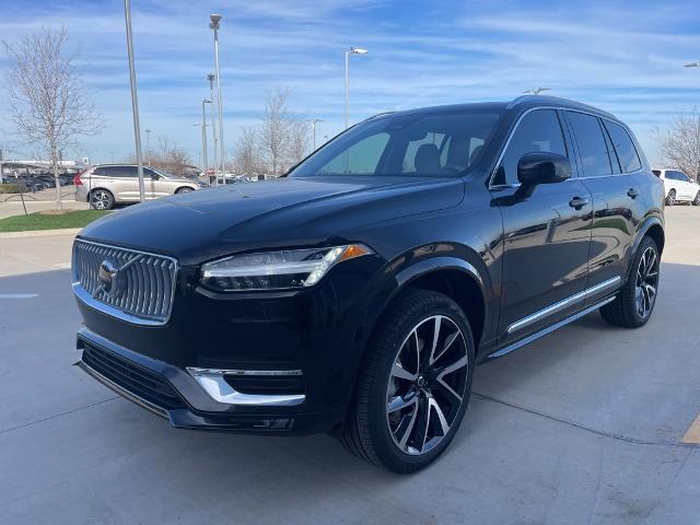 2025 Volvo XC90 Vehicle Photo in Grapevine, TX 76051