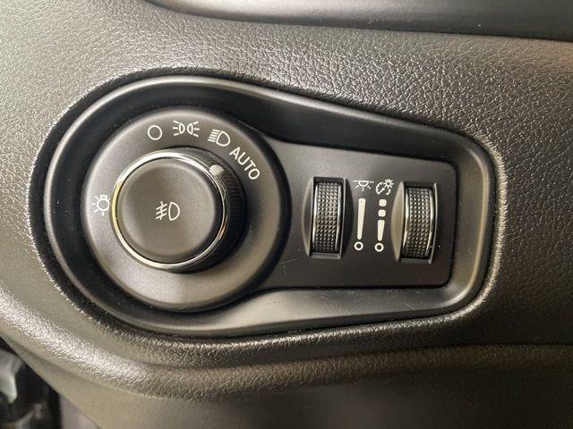 2021 Jeep Renegade Vehicle Photo in PHOENIX, AZ 85014-3381