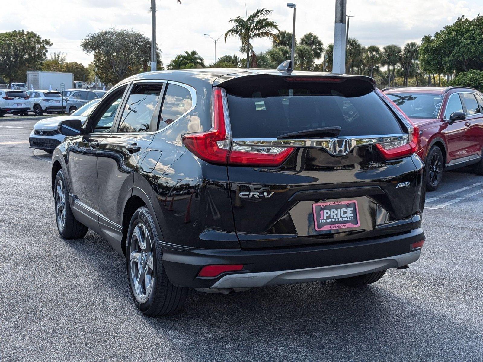 2017 Honda CR-V Vehicle Photo in Miami, FL 33015