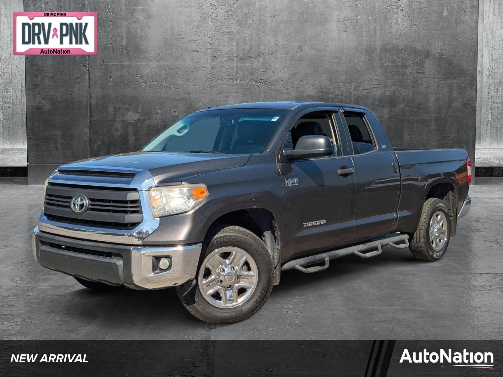 2015 Toyota Tundra 2WD Truck Vehicle Photo in St. Petersburg, FL 33713