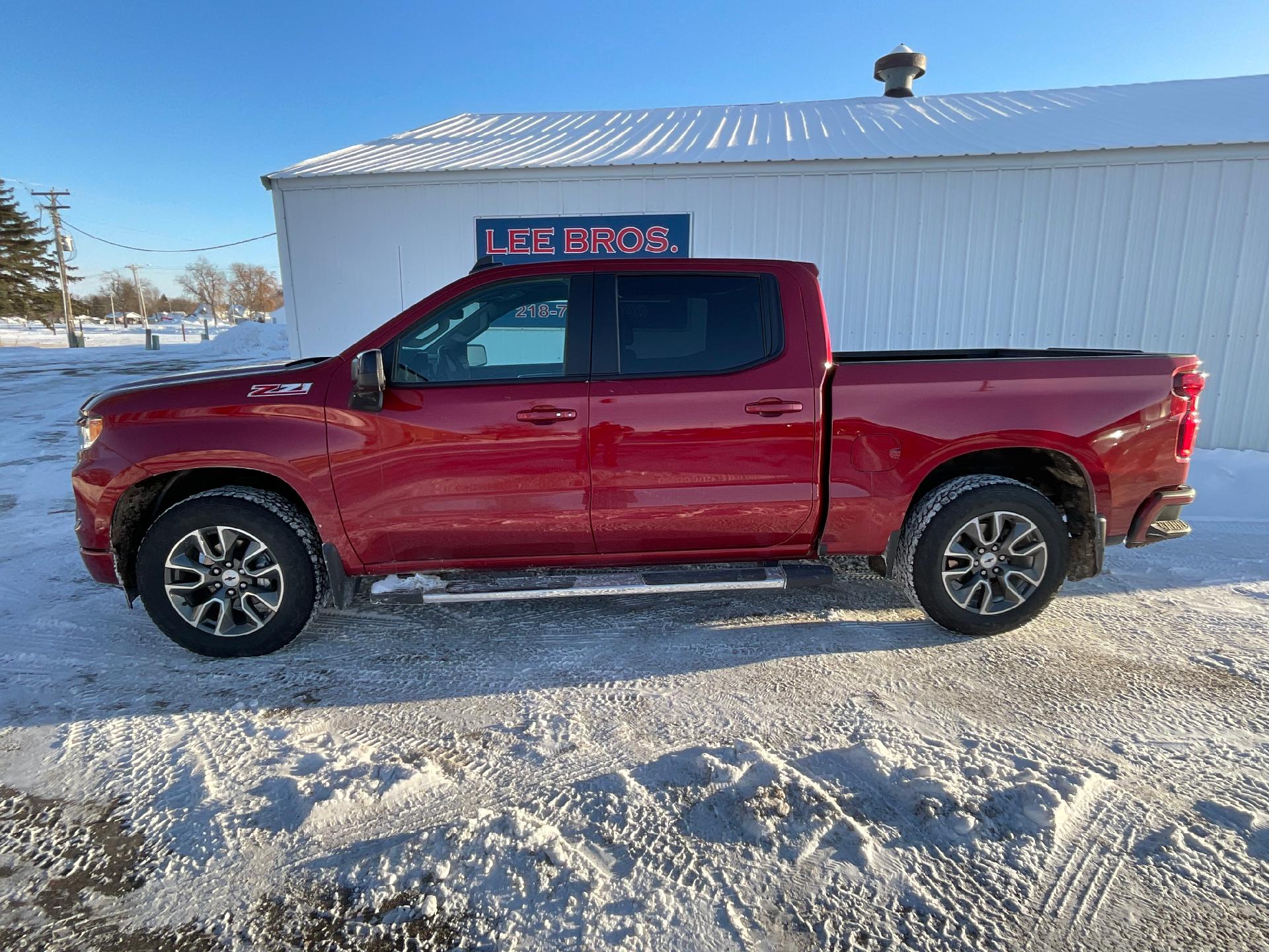 Used 2024 Chevrolet Silverado 1500 RST with VIN 1GCUDEED4RZ109732 for sale in Ada, Minnesota