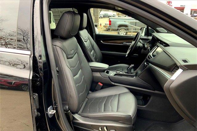 2024 Cadillac XT5 Vehicle Photo in KANSAS CITY, MO 64114-4545