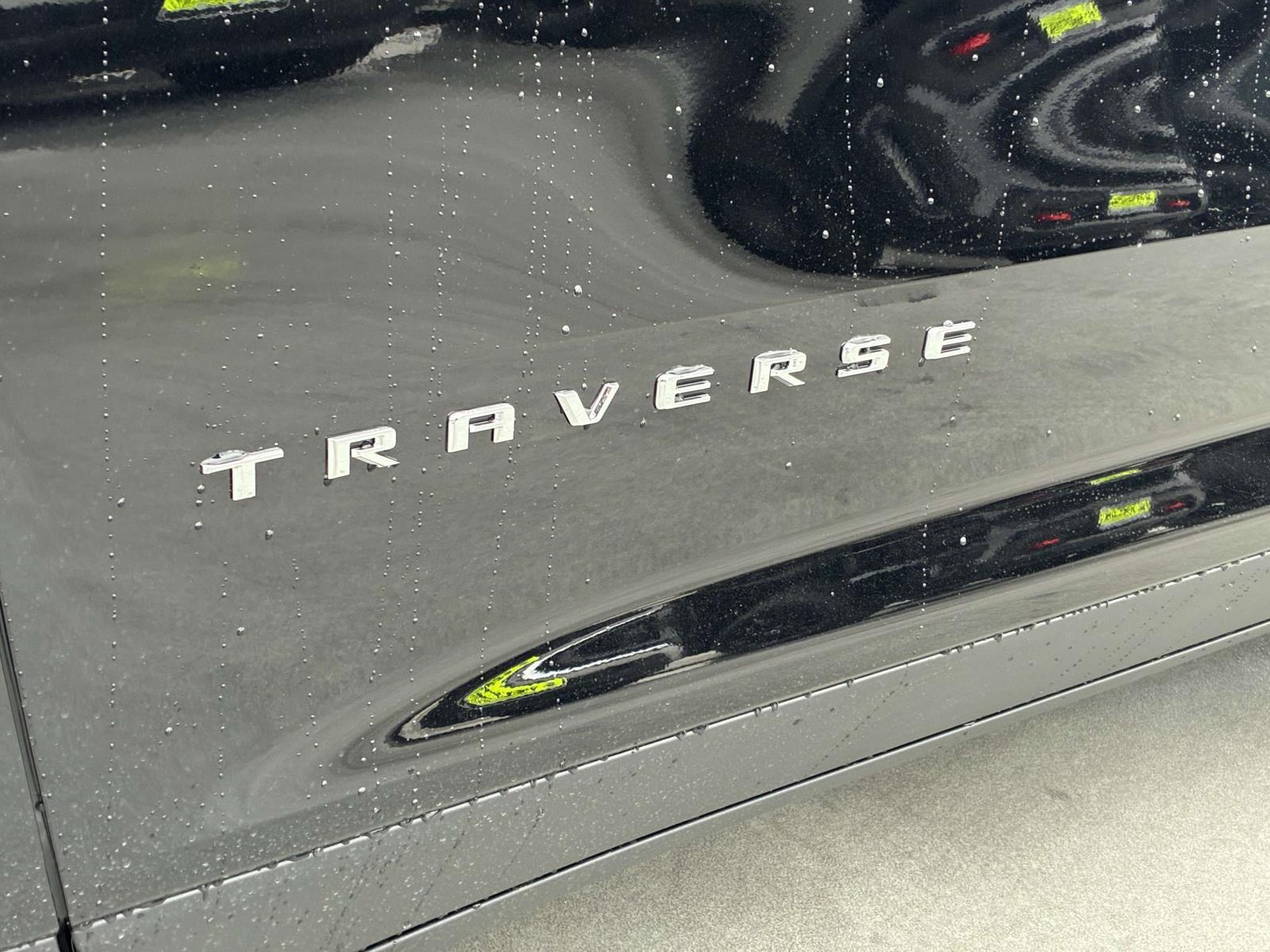 2025 Chevrolet Traverse Vehicle Photo in LOS ANGELES, CA 90007-3794