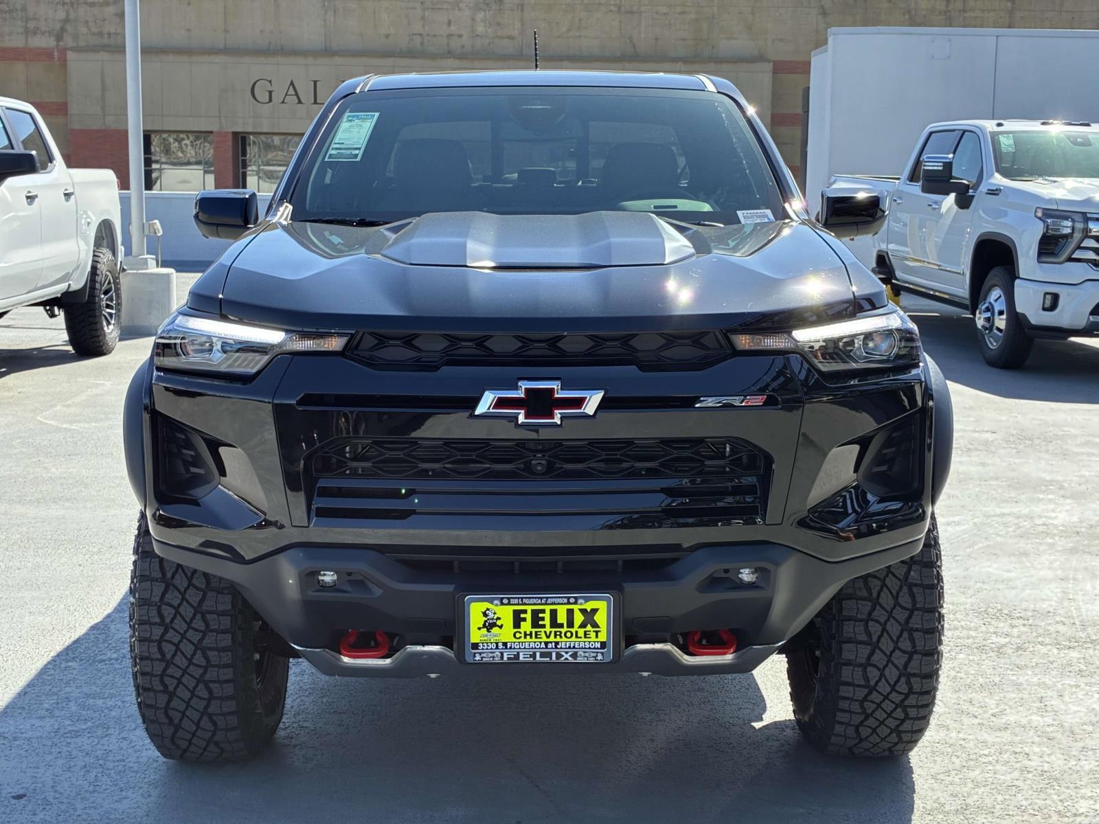 2025 Chevrolet Colorado Vehicle Photo in LOS ANGELES, CA 90007-3794
