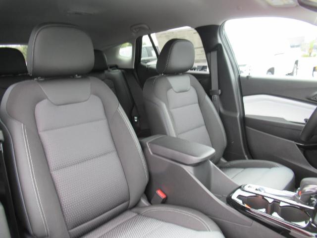 2025 Chevrolet Trax Vehicle Photo in LEESBURG, FL 34788-4022