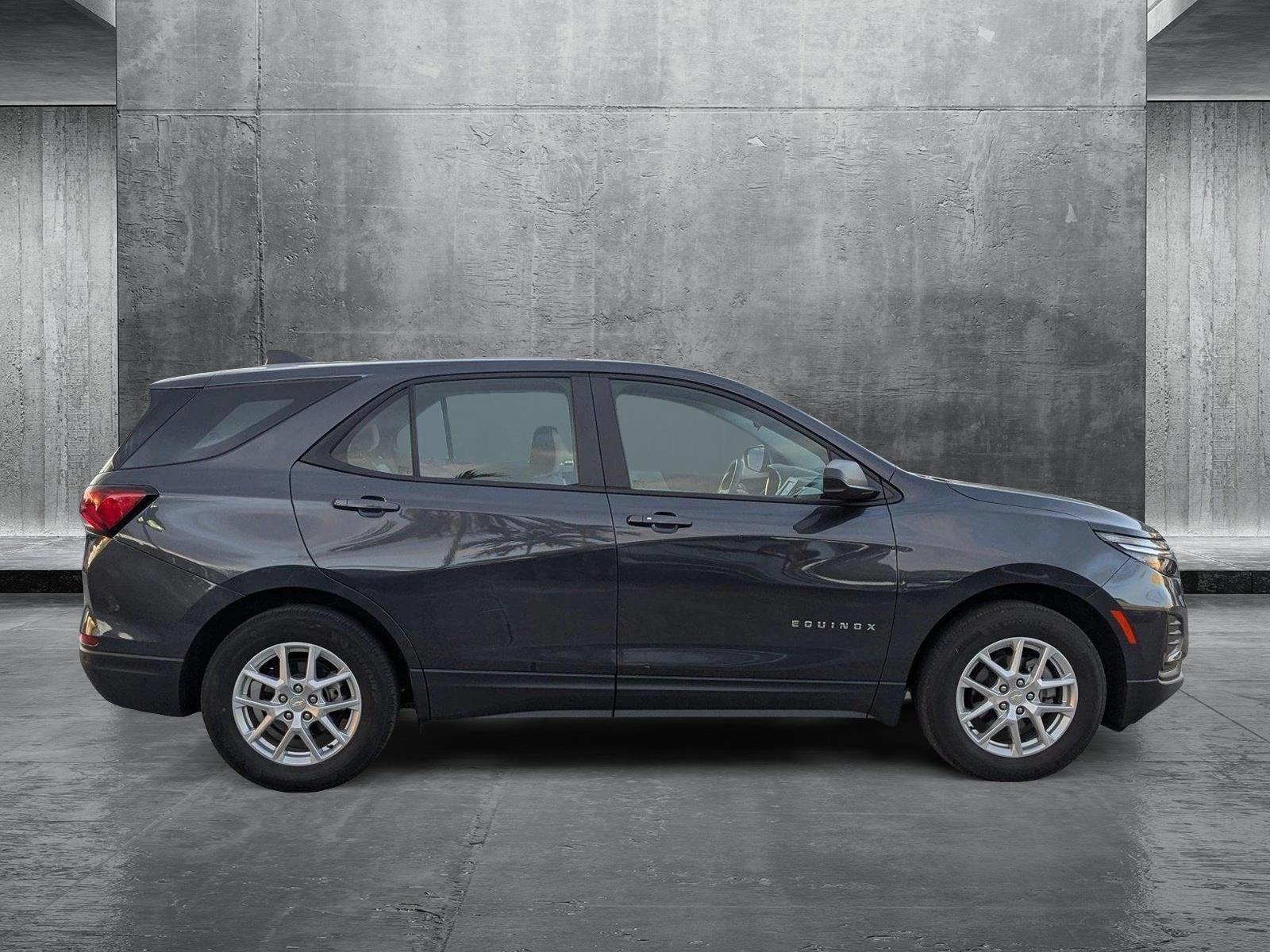 2022 Chevrolet Equinox Vehicle Photo in PEMBROKE PINES, FL 33024-6534