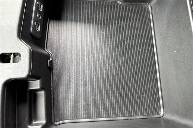 2022 Ram 1500 Classic Vehicle Photo in ELK GROVE, CA 95757-8703