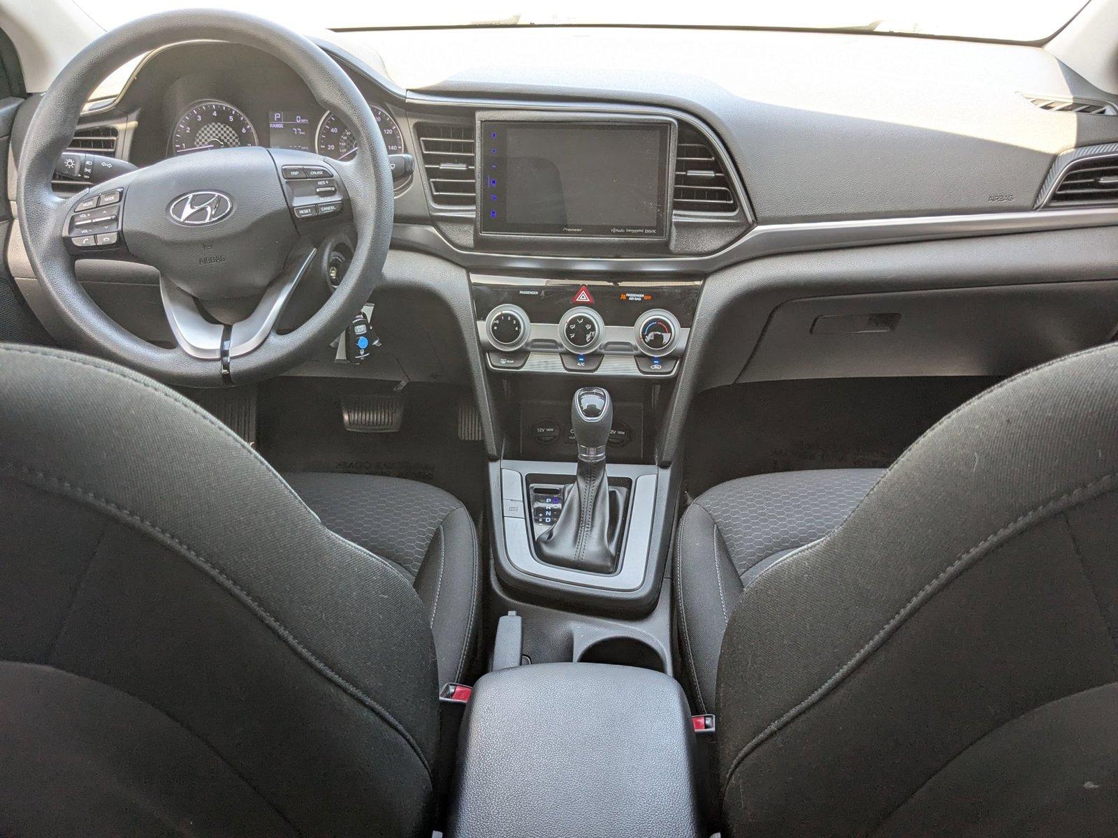 2019 Hyundai ELANTRA Vehicle Photo in St. Petersburg, FL 33713