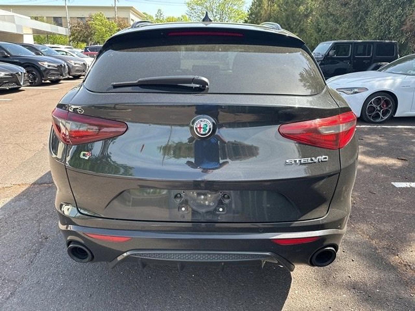 2022 Alfa Romeo Stelvio Vehicle Photo in Willow Grove, PA 19090