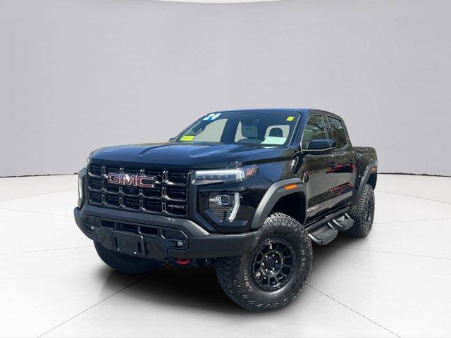 2024 GMC Canyon Vehicle Photo in LEOMINSTER, MA 01453-2952