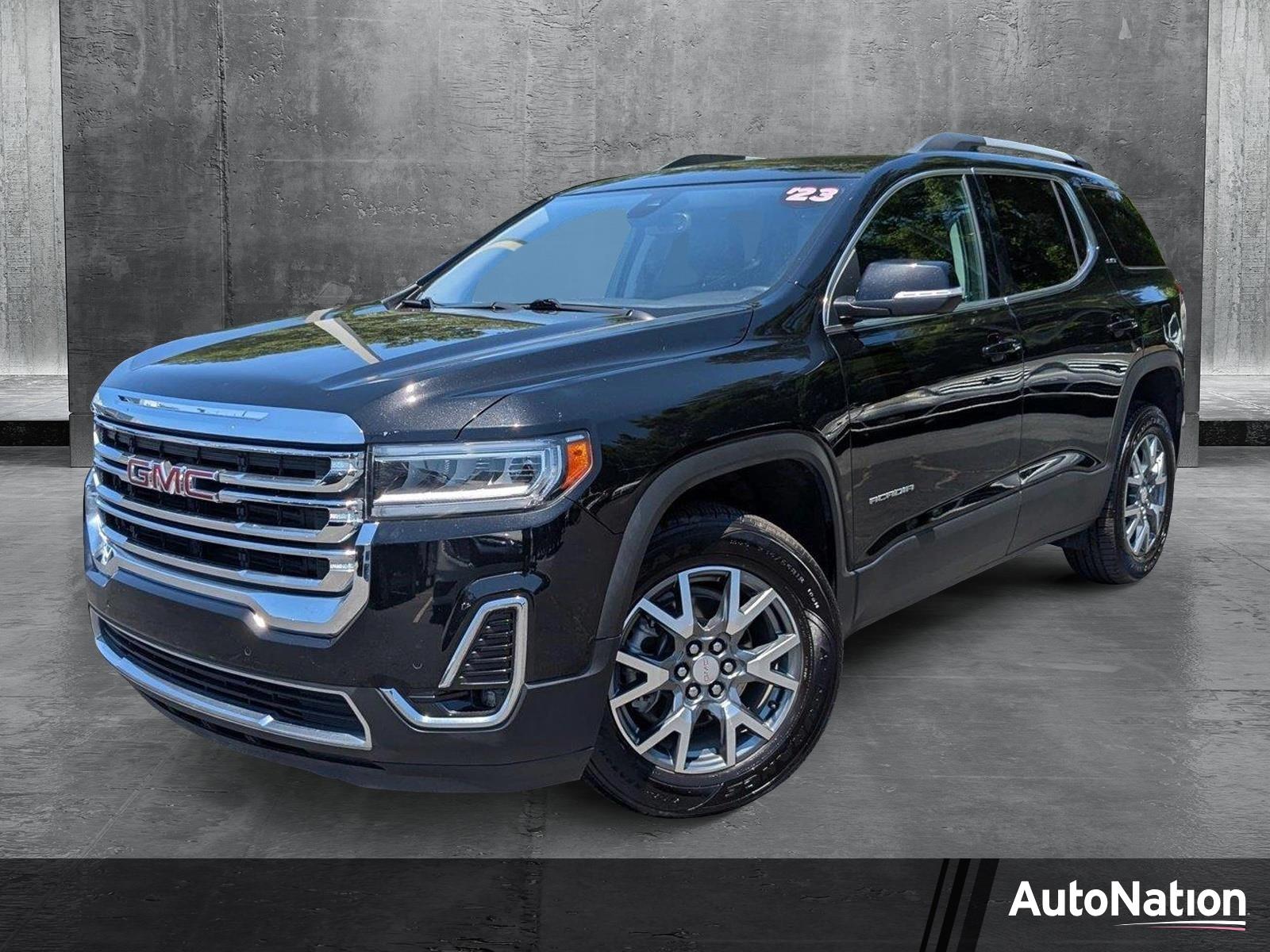 2023 GMC Acadia Vehicle Photo in Panama City, FL 32401