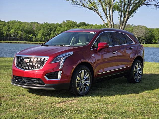 2021 Cadillac XT5 Vehicle Photo in DENTON, TX 76210-9321