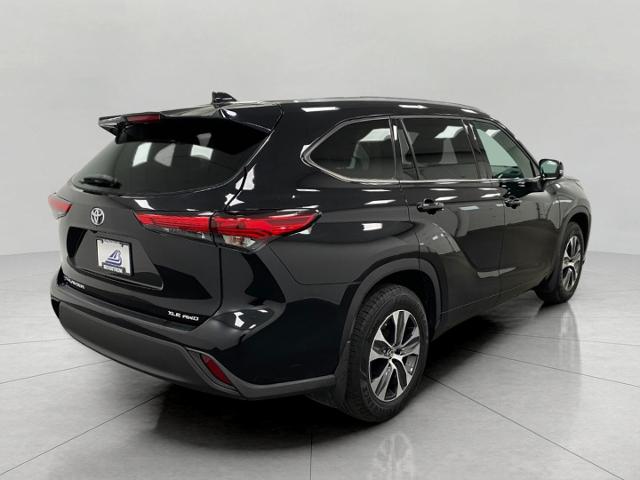 2020 Toyota Highlander Vehicle Photo in Appleton, WI 54913