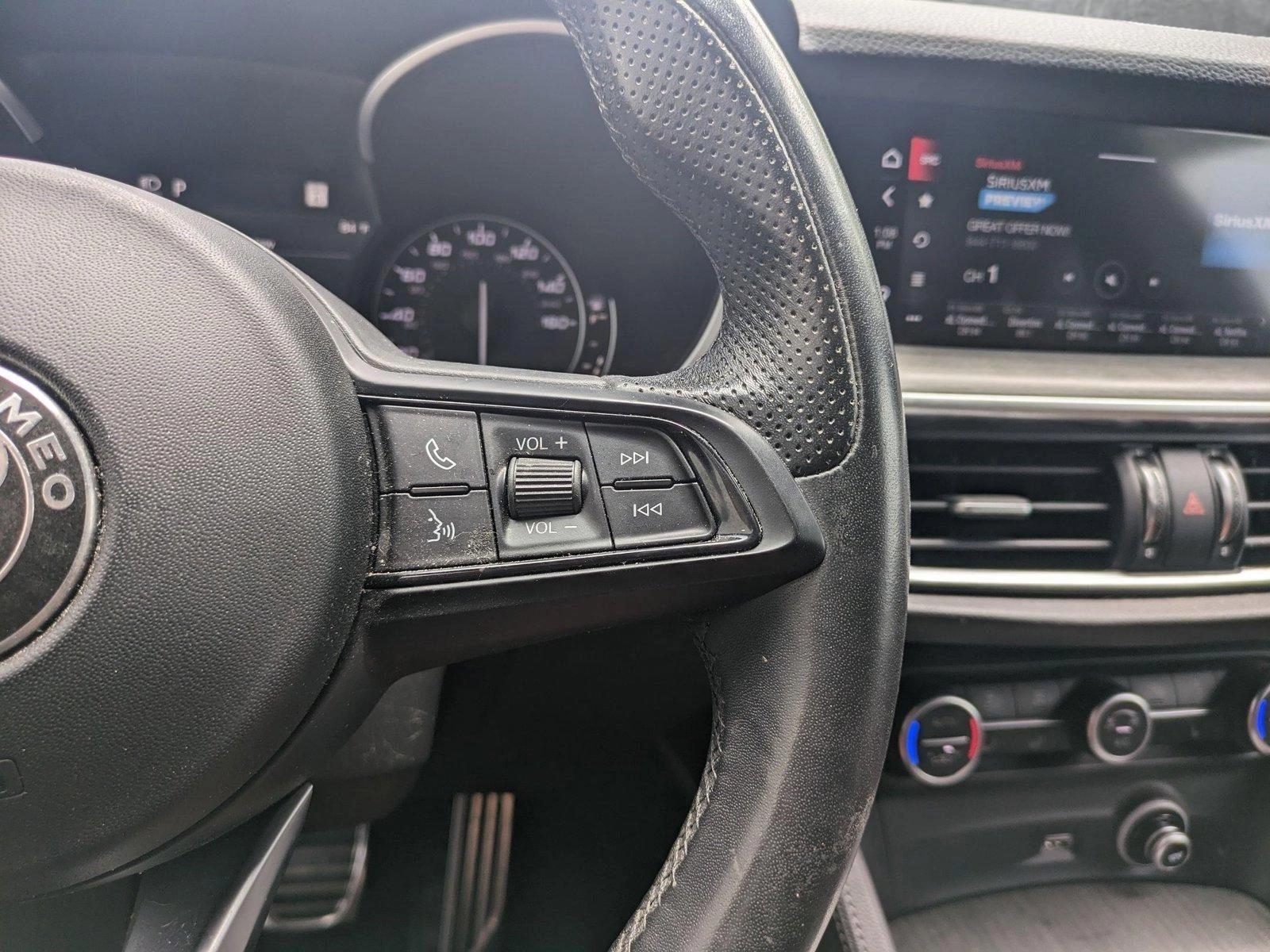 2022 Alfa Romeo Stelvio Vehicle Photo in Bradenton, FL 34207